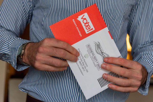 À quoi sert une enveloppe de réexpédition ?